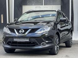 Schwarz Gebraucht 2015 Nissan Qashqai 360º SUV | 12.970 € (Fairer Preis)