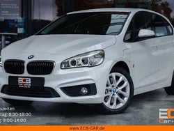 Weiß Gebraucht 2017 BMW 225 Advantage Limousine | 16.890 € (Fairer Preis)