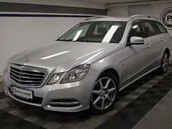 Silber Gebraucht 2011 Mercedes E200 Avantgarde Kombi | 12.790 € (Fairer Preis)