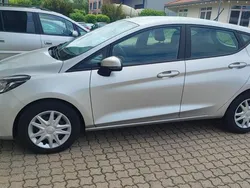 Silber Gebraucht 2019 Ford Fiesta Kleinwagen | 9.995 € (Guter Preis)