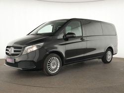 Obsidianschwarz Gebraucht 2020 Mercedes V220 Van / Kleinbus | 39.795 € (Guter Preis)