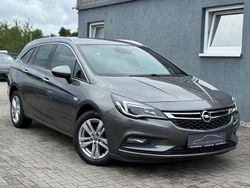 Grau Gebraucht 2017 Opel Astra Dynamic Kombi | 9.899 € (Fairer Preis)