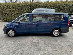 Blau Gebraucht 2023 Mercedes Vito Van / Kleinbus | 39.980 €