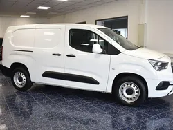 Weiß Gebraucht 2021 Opel Combo Edition Van / Kleinbus | 10.870 € (Fairer Preis)