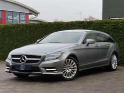 Grau Gebraucht 2013 Mercedes CLS350 Shooting Brake AMG line Kombi | 19.000 € (Fairer Preis)
