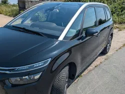 Schwarz Gebraucht 2018 Citroën C4 SpaceTourer Start Van / Kleinbus | 12.980 € (Fairer Preis)