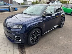 Nacht blau mit black pearl Neu 2025 Renault R5 Iconic Kleinwagen | 33.880 € (Etwas zu teuer)