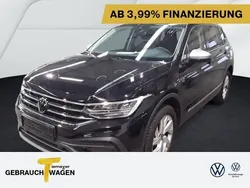 Schwarz Gebraucht 2024 VW Tiguan Allspace Life SUV | 34.980 € (Guter Preis)