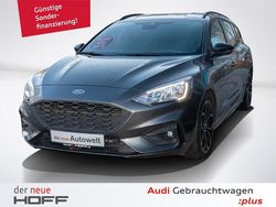 Grau Gebraucht 2019 Ford Focus ST-Line Kombi | 11.775 € (Guter Preis)