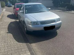 Silber Gebraucht 1999 Audi A3 Ambiente Limousine | 1.050 € (Guter Preis)