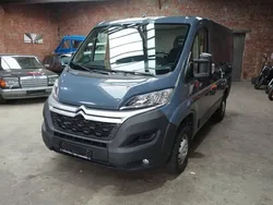 Grau Gebraucht 2021 Citroën Jumper Van / Kleinbus | 10.980 € (Fairer Preis)