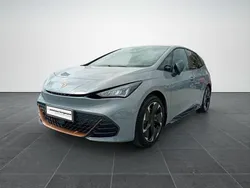 Vapor gray Gebraucht 2024 Cupra Born Kleinwagen | 33.708 € (Fairer Preis)