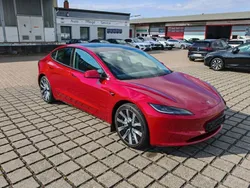 Rot Gebraucht 2024 Tesla Model 3 Long Range Limousine | 43.470 € (Teuer)