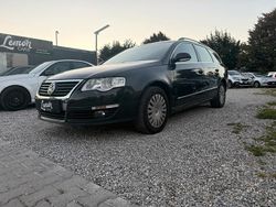 Grün Gebraucht 2005 VW Passat Kombi | 2.250 € (Fairer Preis)