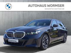 Sophistograu brillanteffekt Gebraucht 2024 BMW 520 M Sport Kombi | 47.990 € (Guter Preis)