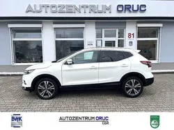 Weiß Gebraucht 2019 Nissan Qashqai N-Connecta SUV | 16.980 € (Fairer Preis)