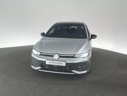 Silber Gebraucht 2024 VW Golf VIII GTI Limousine | 36.910 € (Fairer Preis)