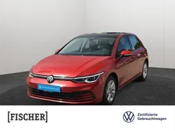 Kings red metallic (rot) Neu 2024 VW Golf VIII Life Limousine | 28.222 € (Fairer Preis)