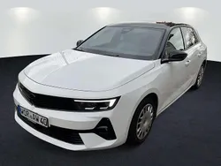 Arktis weiß Gebraucht 2024 Opel Astra GS Line Limousine | 26.490 € (Guter Preis)