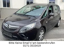 Braun Gebraucht 2015 Opel Zafira Tourer drive Van / Kleinbus | 8.780 € (Superpreis)