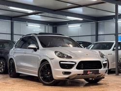 Silber Gebraucht 2013 Porsche Cayenne GTS SUV | 33.590 € (Etwas zu teuer)
