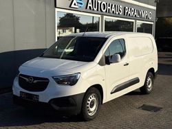 Weiß Gebraucht 2021 Opel Combo Edition Van / Kleinbus | 12.200 € (Fairer Preis)