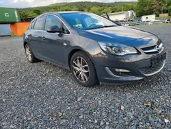 Grau Gebraucht 2014 Opel Astra Innovation Limousine | 2.400 € (Superpreis)