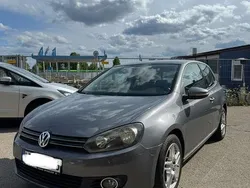 Grau Gebraucht 2009 VW Golf VI Comfortline Limousine | 3.999 € (Fairer Preis)