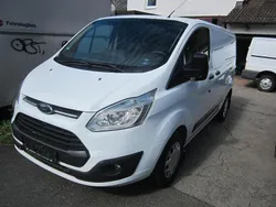 Weiß Gebraucht 2016 Ford Transit Custom Trend Van / Kleinbus | 7.500 €