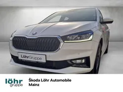Weiß Gebraucht 2024 Skoda Fabia Drive Kleinwagen | 24.350 € (Etwas zu teuer)