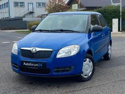 Blau Gebraucht 2009 Skoda Fabia Classic Kleinwagen | 3.899 € (Etwas zu teuer)