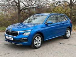 Blau Neu 2025 Skoda 105 Limousine | 23.979 €