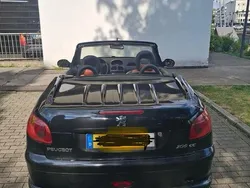 Schwarz Gebraucht 2003 Peugeot 206 Cabrio | 999 €