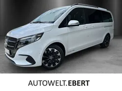 Weiß Gebraucht 2024 Mercedes V300 Style Van / Kleinbus | 75.400 €