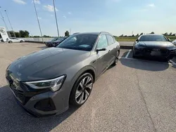 Chronosgrau metallic Gebraucht 2024 Audi Q8 e-tron S-Line SUV | 69.900 € (Etwas zu teuer)