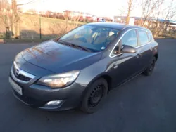 Grau Gebraucht 2010 Opel Astra Sport Limousine | 2.499 € (Fairer Preis)