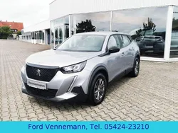 Grau Gebraucht 2022 Peugeot 2008 Active SUV | 19.490 € (Fairer Preis)