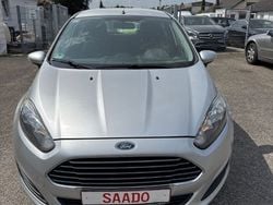 Grau Gebraucht 2014 Ford Fiesta Trend Kleinwagen | 5.999 € (Fairer Preis)