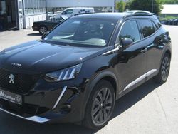 Schwarz Gebraucht 2021 Peugeot e-2008 GT SUV | 18.990 € (Fairer Preis)