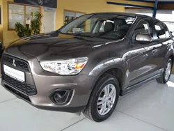 Braun Gebraucht 2015 Mitsubishi ASX Basis SUV | 9.480 € (Fairer Preis)