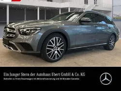 Selenitgrau Gebraucht 2022 Mercedes E220 Kombi | 48.880 €