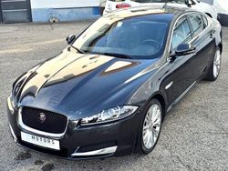 Grau Gebraucht 2014 Jaguar XF S Limousine | 9.990 € (Fairer Preis)