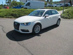 Amalfiweiss Gebraucht 2015 Audi A3 Sportback Attraction Limousine | 12.900 € (Guter Preis)