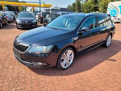 Schwarz Gebraucht 2014 Skoda Superb Elegance Kombi | 12.500 € (Etwas zu teuer)