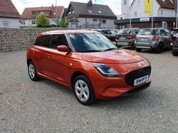 Orange Gebraucht 2024 Suzuki Swift Comfort Kleinwagen | 18.999 € (Fairer Preis)