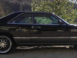 Schwarz Gebraucht 1990 Mercedes 560 Coupé | 23.300 €