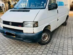 Weiß Gebraucht 2001 VW T4 Van | 1.600 €