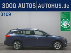 Blau Gebraucht 2020 Ford Focus Cool & Connect Kombi | 6.990 € (Guter Preis)