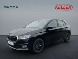 Schwarzmagic perleffekt Gebraucht 2025 Skoda Fabia Selection Kleinwagen | 22.750 € (Fairer Preis)