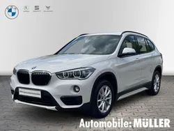 Weiss Gebraucht 2016 BMW X1 Sport Line SUV | 16.790 € (Fairer Preis)